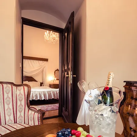 Stekl Hluboká nad Vltavou