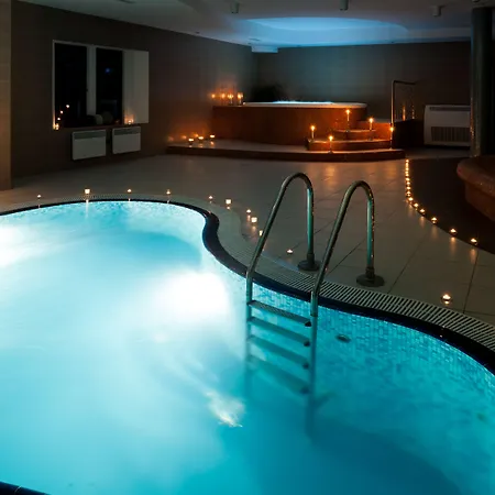 Stekl 4* Глубока-над-Влтавой