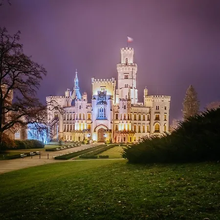 štekl Hotel 4*