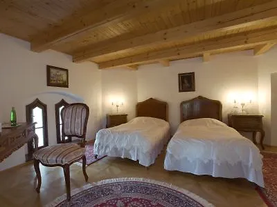 Stekl 4* Hluboka nad Vltavou