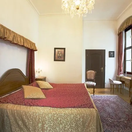 Stekl 4* Hluboká nad Vltavou