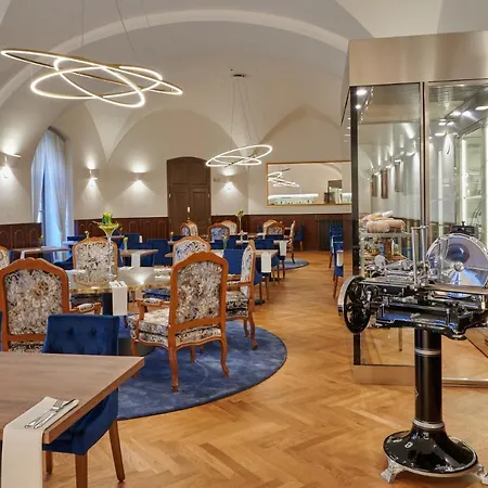 štekl Hotel