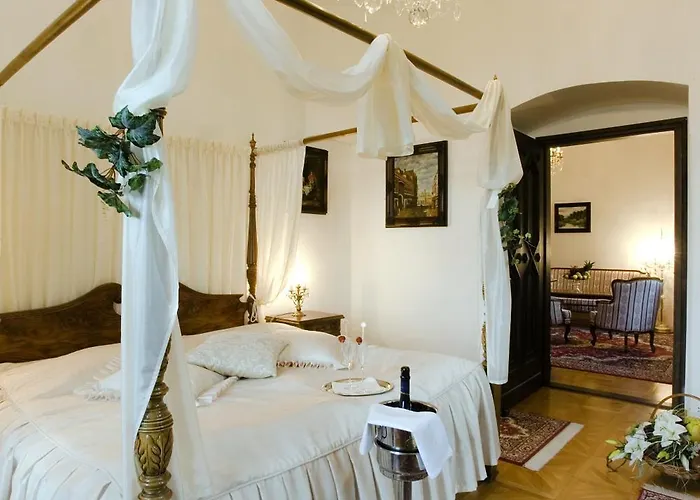 Stekl Hotell Hluboká nad Vltavou