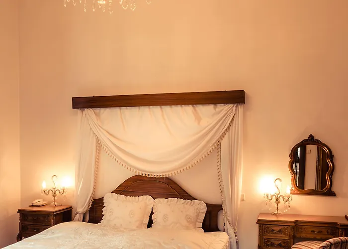 Stekl 4* Hluboka nad Vltavou