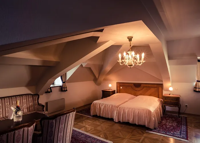 Hotell Stekl 4*