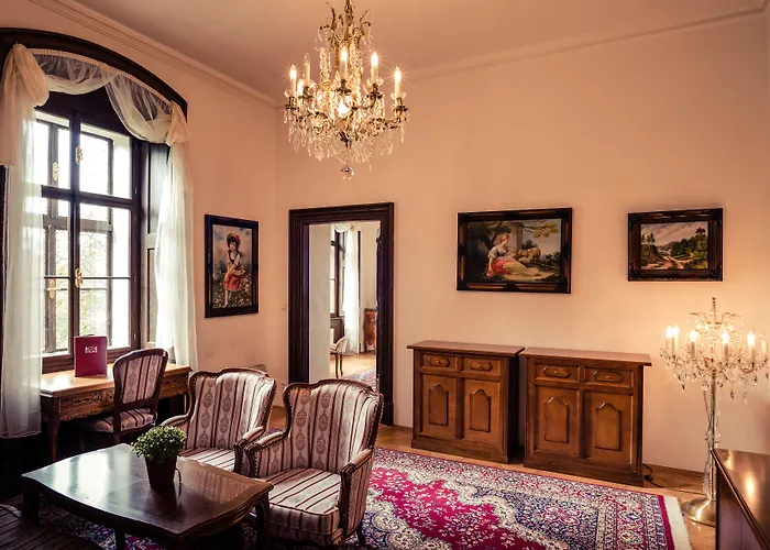 Stekl 4* Hluboka nad Vltavou